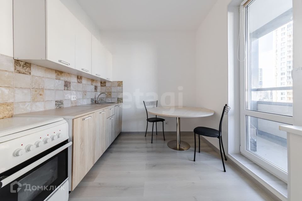 Продаётся 1-комнатная квартира, 32 м²