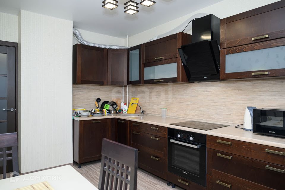 Продаётся 2-комнатная квартира, 59.8 м²