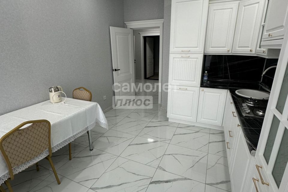 Продаётся 1-комнатная квартира, 48 м²