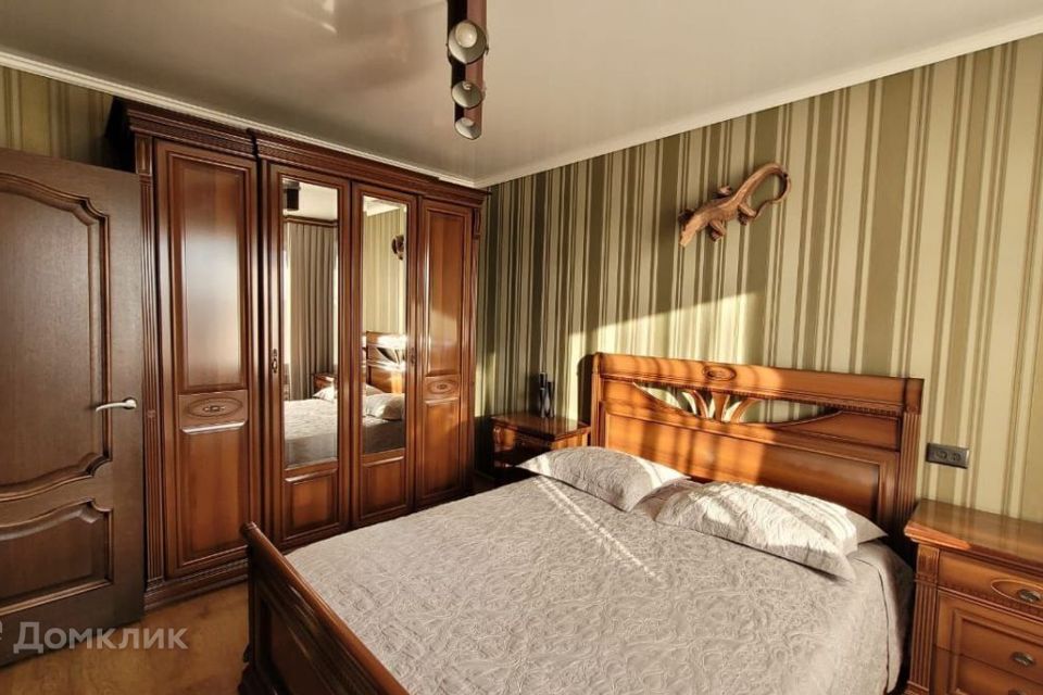 Продаётся 3-комнатная квартира, 59.4 м²