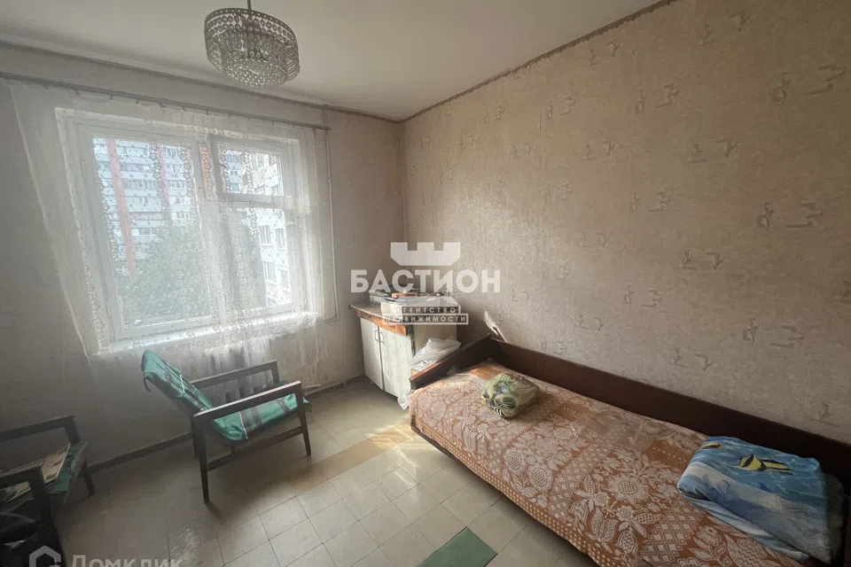 Продаётся 4-комнатная квартира, 78.2 м²