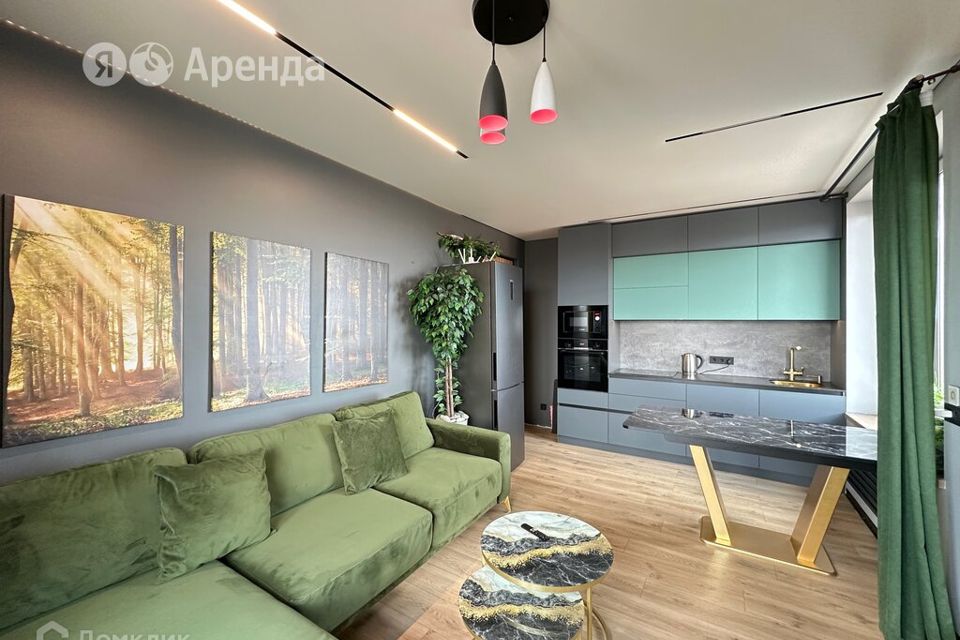 Сдаётся 2-комнатная квартира, 65 м²
