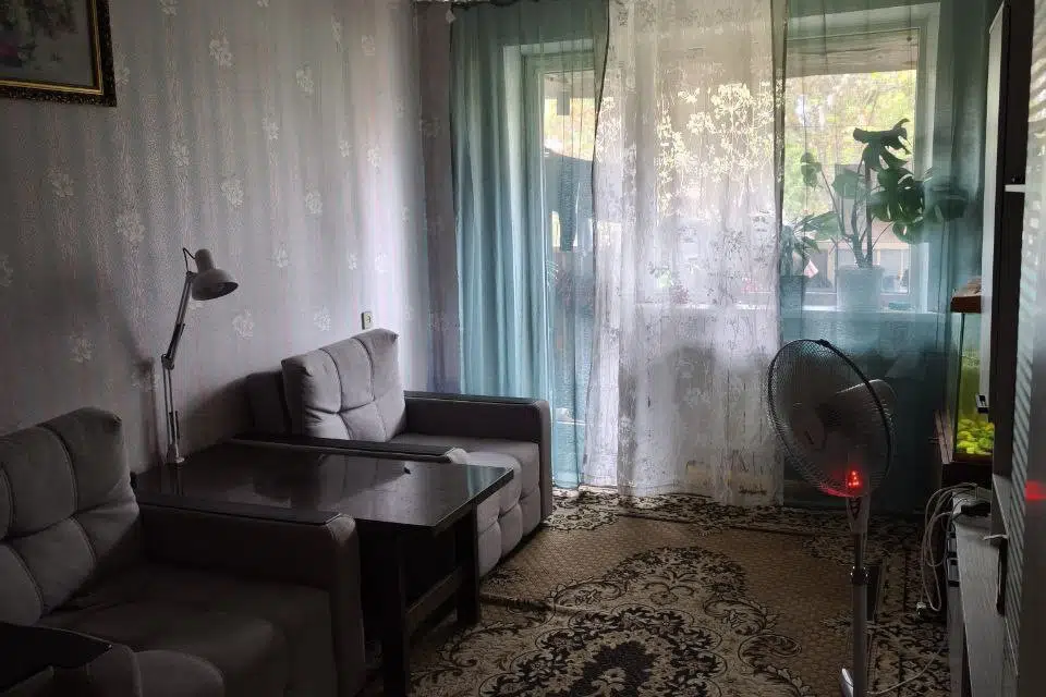 Продаётся 3-комнатная квартира, 61.4 м²