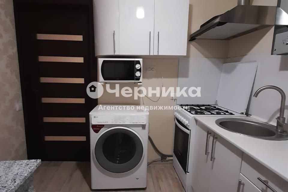 Сдаётся 2-комнатная квартира, 42 м²