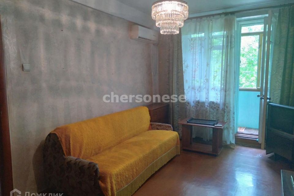 Продаётся 3-комнатная квартира, 57 м²