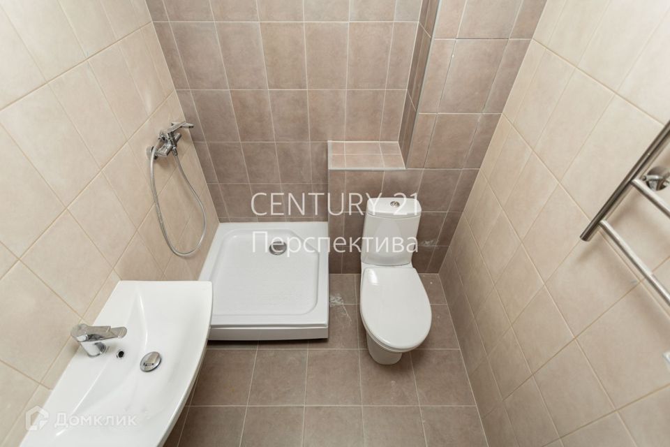 Продаётся 4-комнатная квартира, 101.3 м²