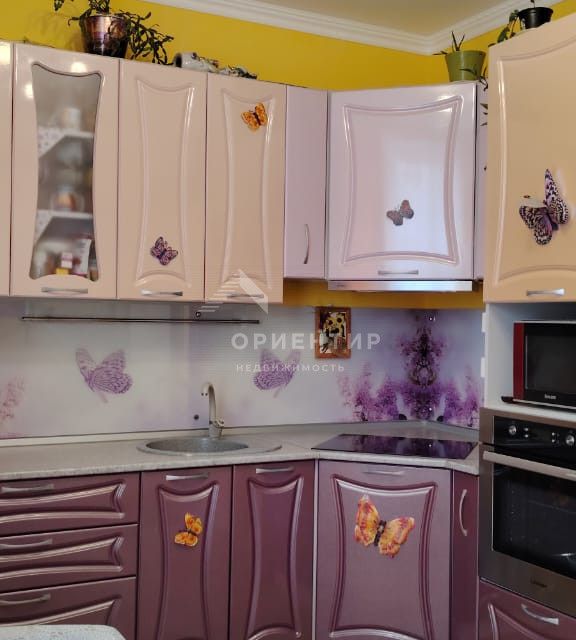 Продаётся 1-комнатная квартира, 43 м²