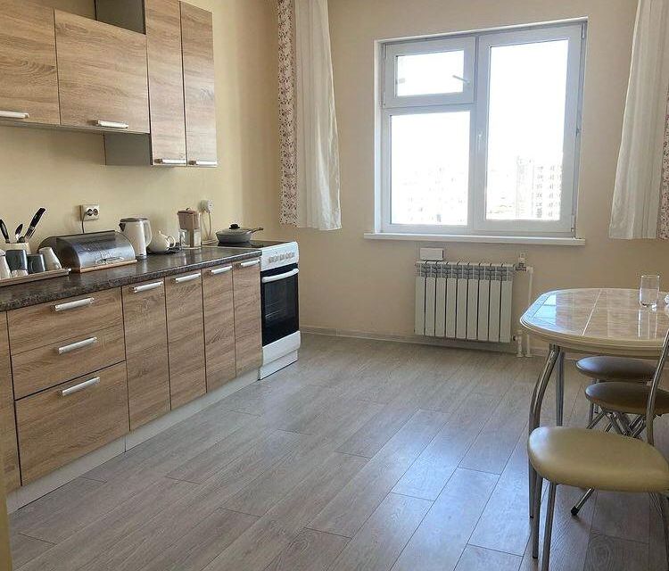 Продаётся 1-комнатная квартира, 42 м²