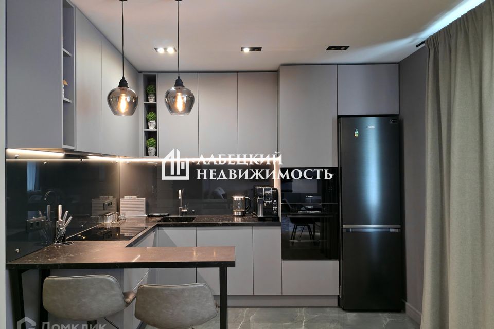 Продаётся 2-комнатная квартира, 83.75 м²