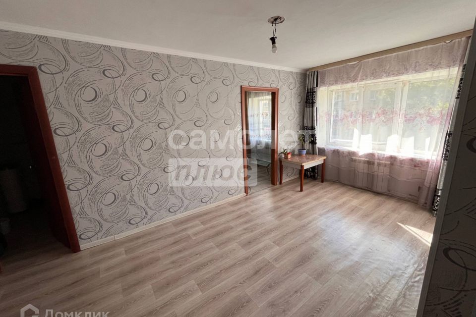 Продаётся 2-комнатная квартира, 40.5 м²