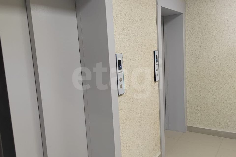 Продаётся 2-комнатная квартира, 56.3 м²