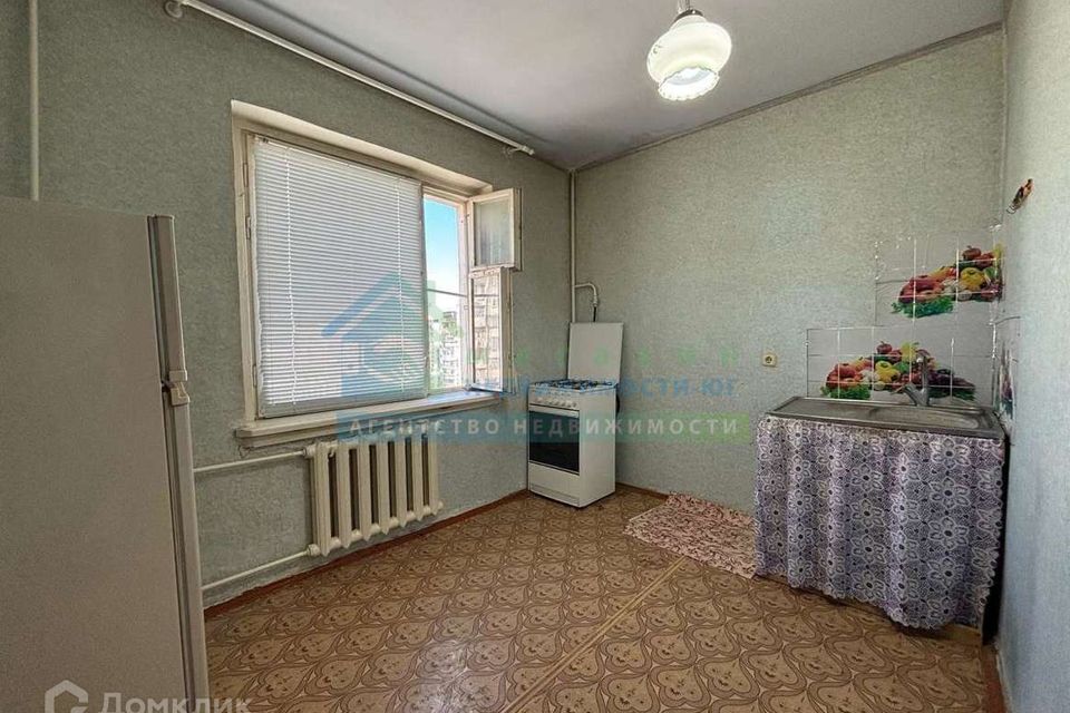 Продаётся 1-комнатная квартира, 38.4 м²