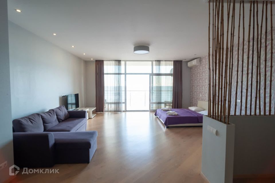 Продаётся студия, 77.8 м²