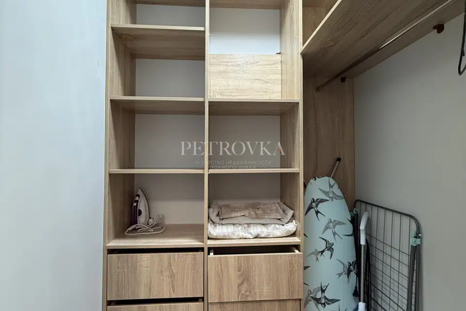 Продаётся 1-комнатная квартира, 30.4 м²
