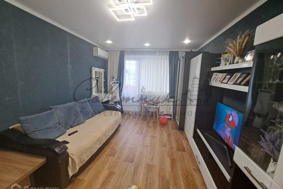 Продаётся 2-комнатная квартира, 52.8 м²