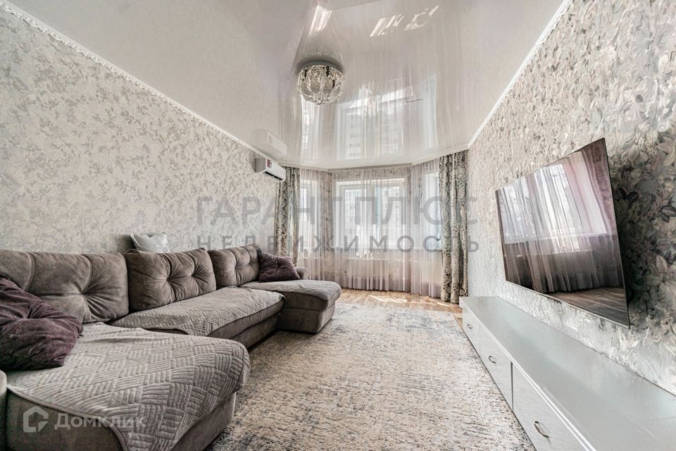 Продаётся 3-комнатная квартира, 82 м²