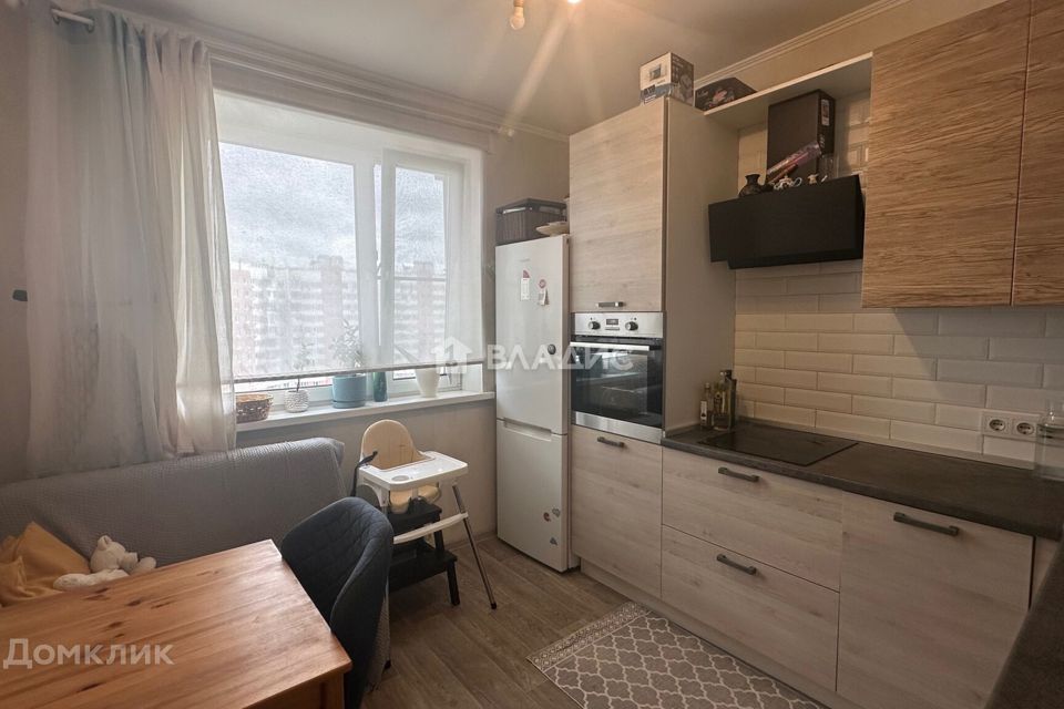 Продаётся 1-комнатная квартира, 38.8 м²