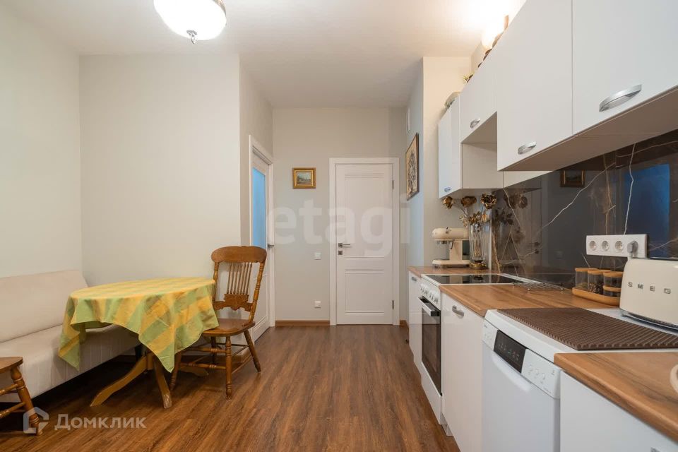 Продаётся 1-комнатная квартира, 46.82 м²