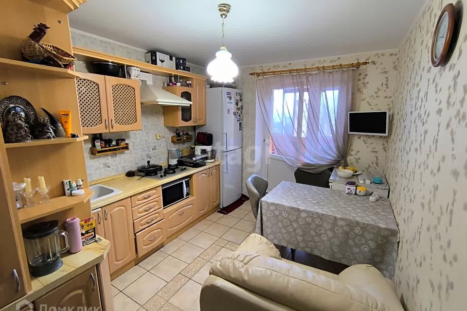 Продаётся 2-комнатная квартира, 65 м²