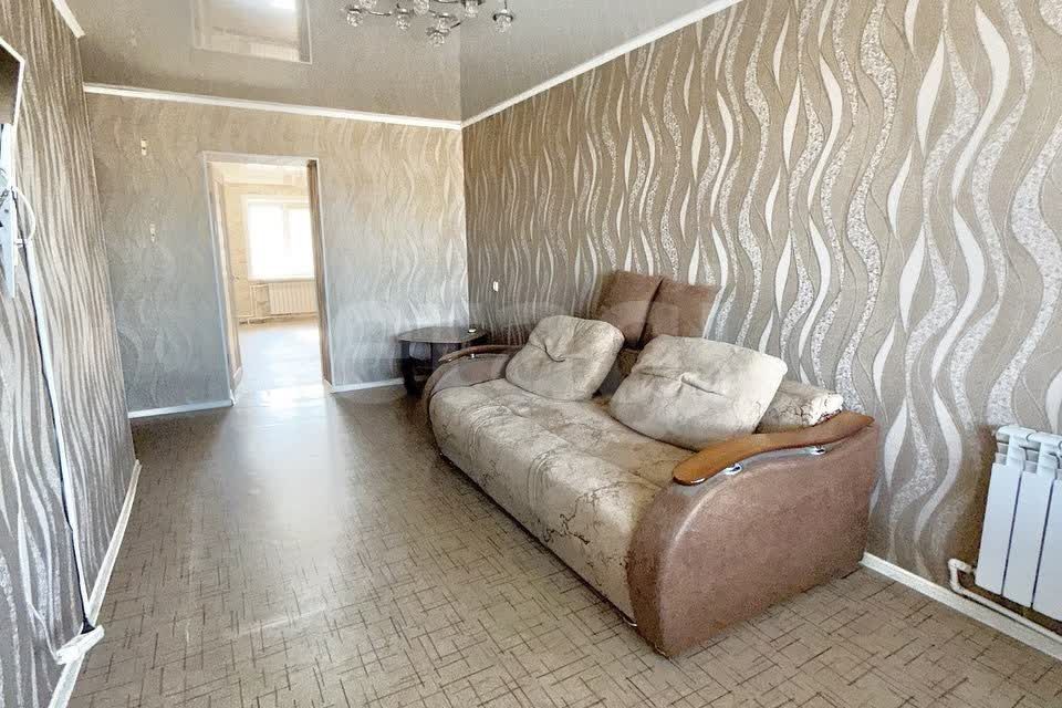 Продаётся 3-комнатная квартира, 57.9 м²