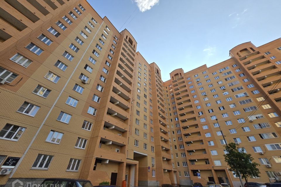 Продаётся 1-комнатная квартира, 46.6 м²