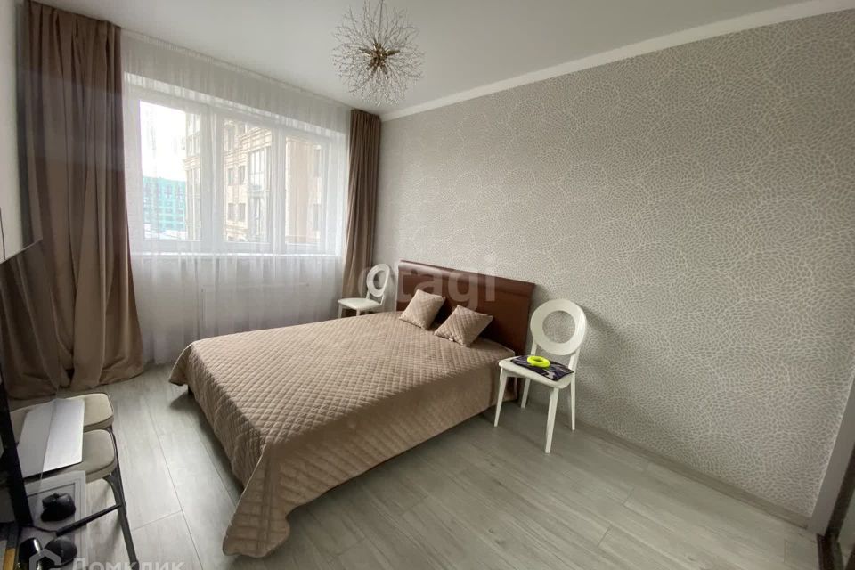Продаётся 1-комнатная квартира, 42.5 м²