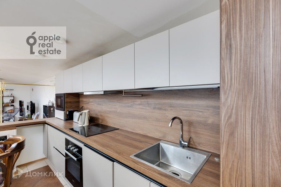 Сдаётся 3-комнатная квартира, 111 м²