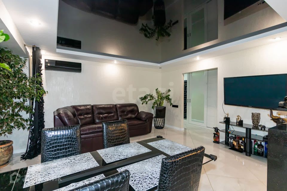 Продаётся 2-комнатная квартира, 74 м²