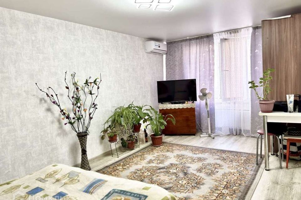 Продаётся 1-комнатная квартира, 35.3 м²