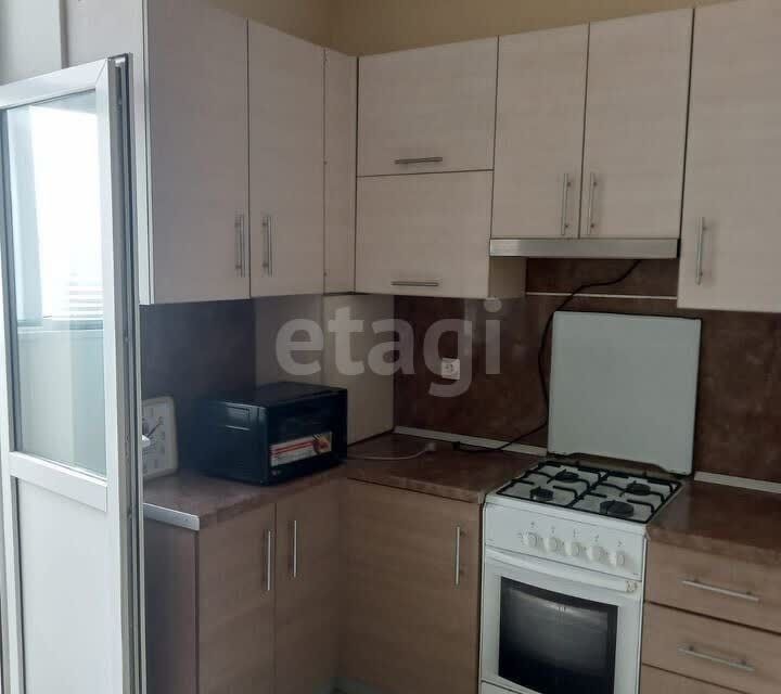 Продаётся 1-комнатная квартира, 32 м²