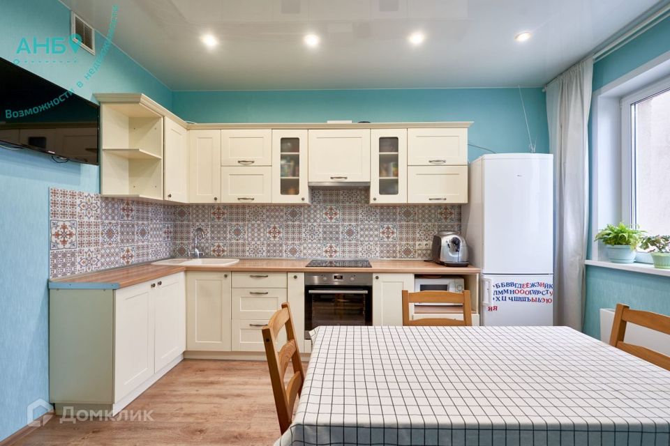 Продаётся 2-комнатная квартира, 58.1 м²