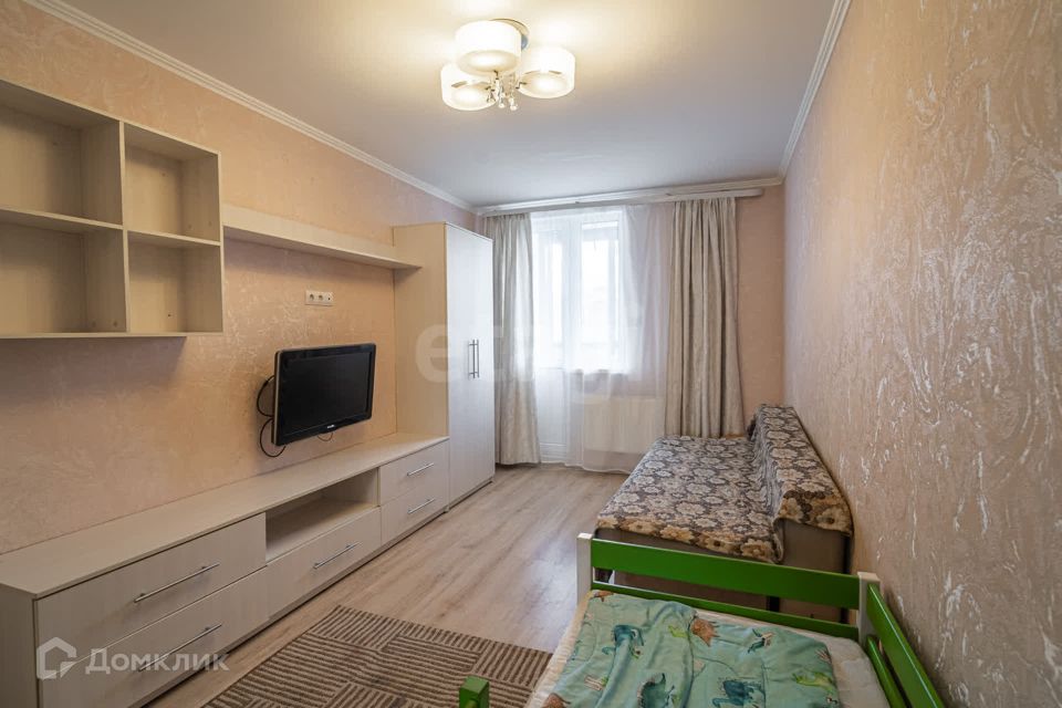 Продаётся 1-комнатная квартира, 36.8 м²