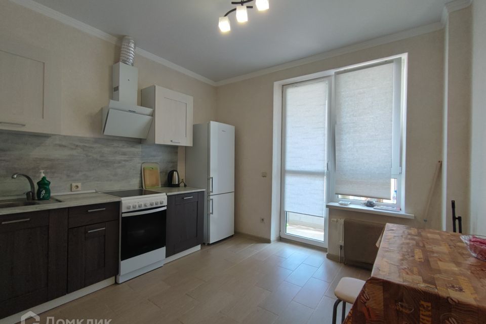 Сдаётся 1-комнатная квартира, 40 м²