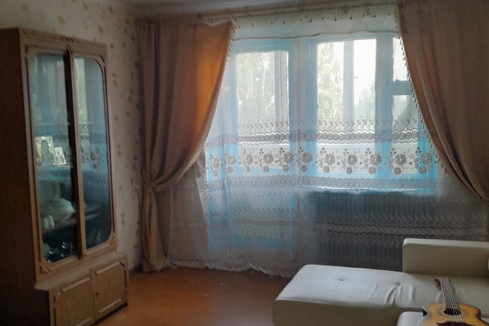 Продаётся 3-комнатная квартира, 59.6 м²