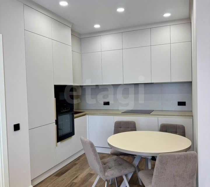Продаётся 3-комнатная квартира, 67 м²