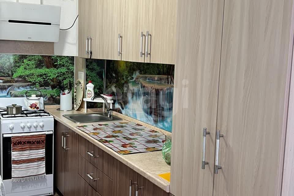 Продаётся 1-комнатная квартира, 41.5 м²