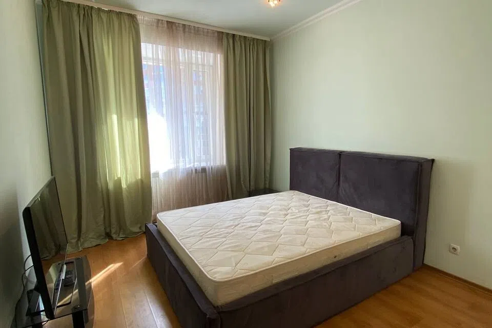 Сдаётся 2-комнатная квартира, 42 м²