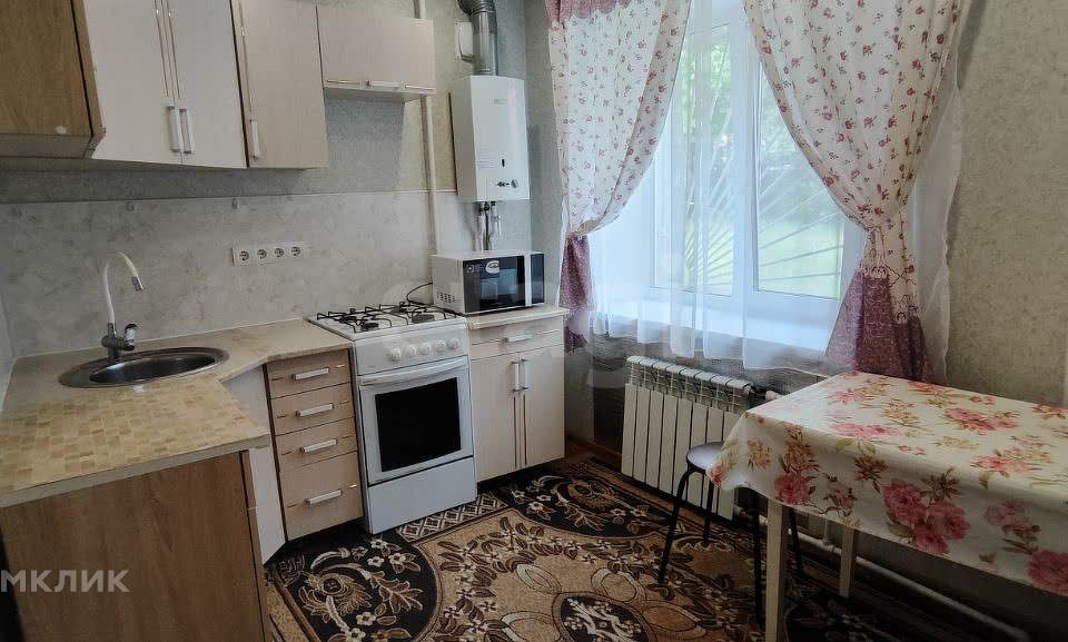 Сдаётся 1-комнатная квартира, 32 м²