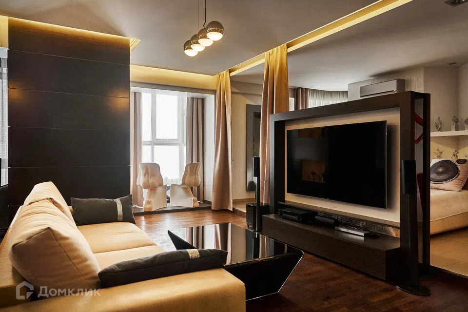 Продаётся 2-комнатная квартира, 62.2 м²