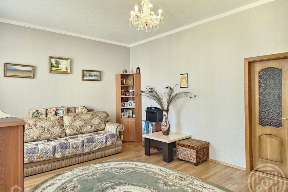 Продаётся 2-комнатная квартира, 77.9 м²