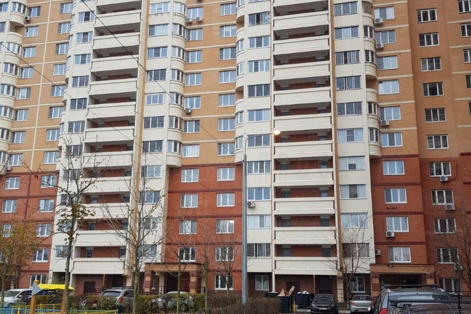 Продаётся 2-комнатная квартира, 73.2 м²