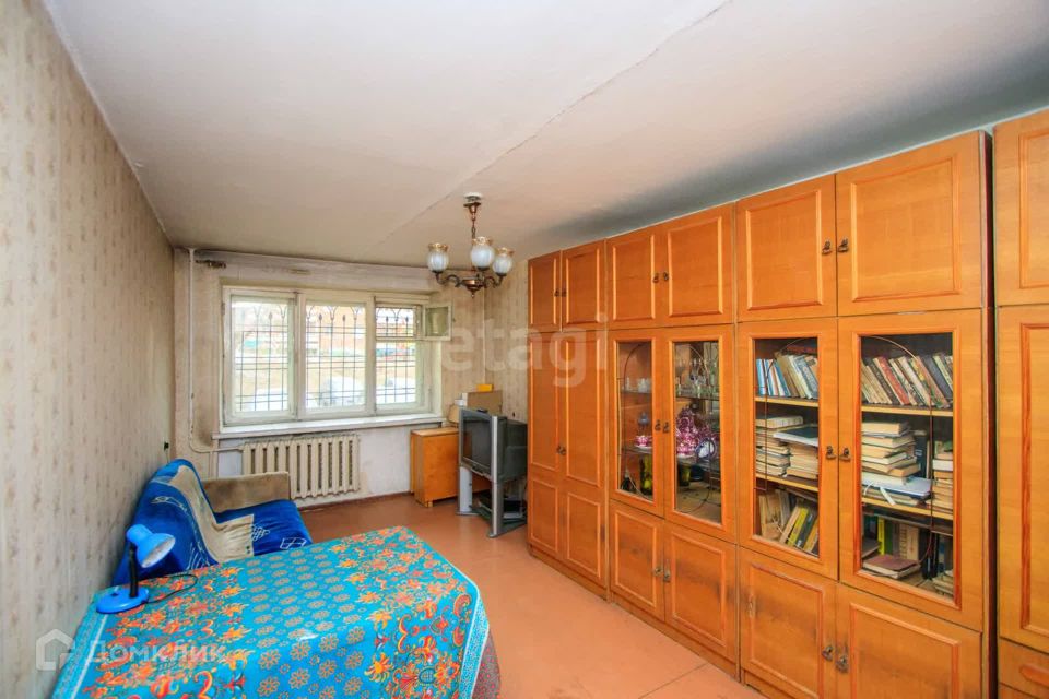 Продаётся 3-комнатная квартира, 56.7 м²