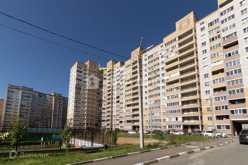 Продаётся 2-комнатная квартира, 68.5 м²
