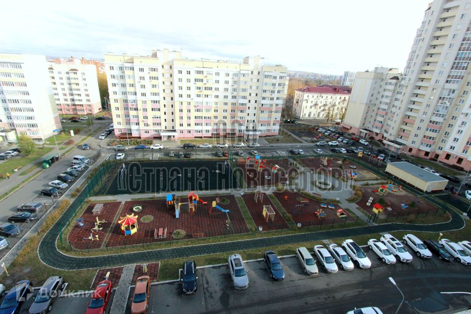 Сдаётся 2-комнатная квартира, 62.7 м²