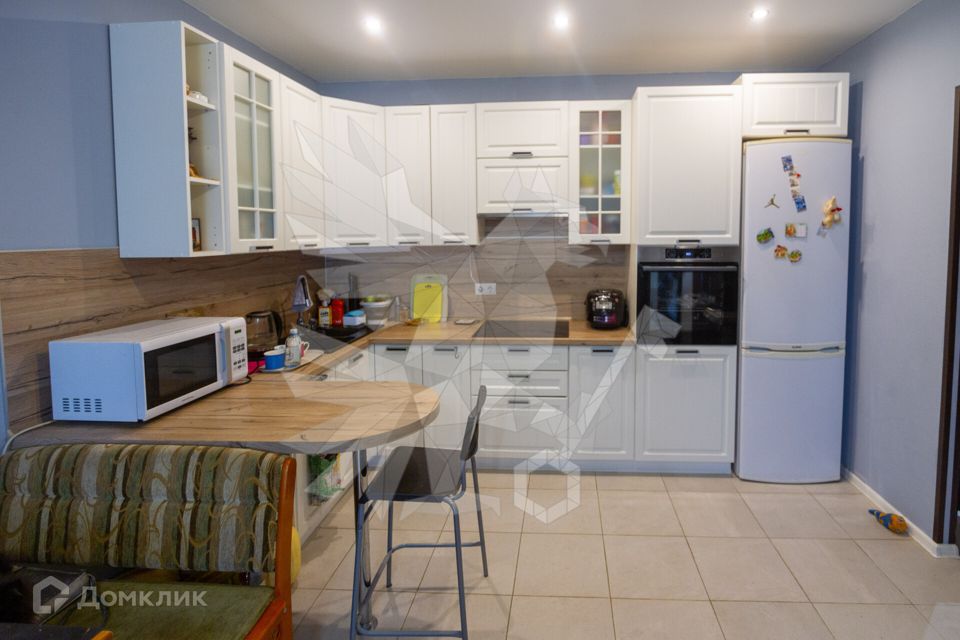 Продаётся 3-комнатная квартира, 54.1 м²