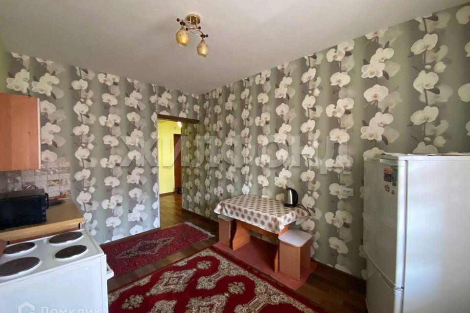 Продаётся 1-комнатная квартира, 41.7 м²