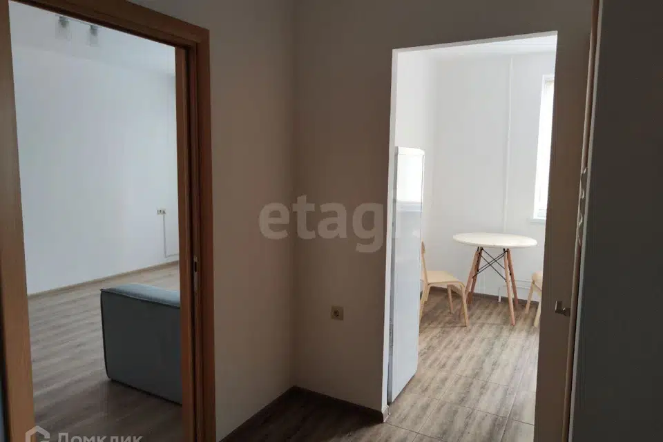 Продаётся 1-комнатная квартира, 39 м²