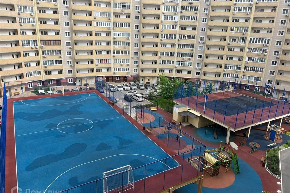 Продаётся 1-комнатная квартира, 48.5 м²