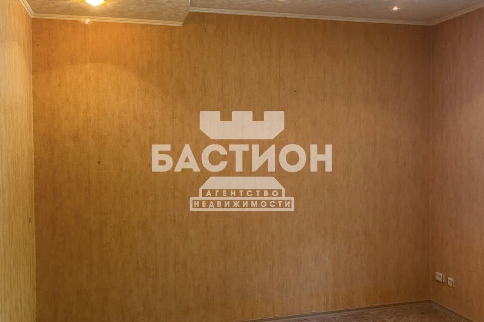 Продаётся 3-комнатная квартира, 63.6 м²