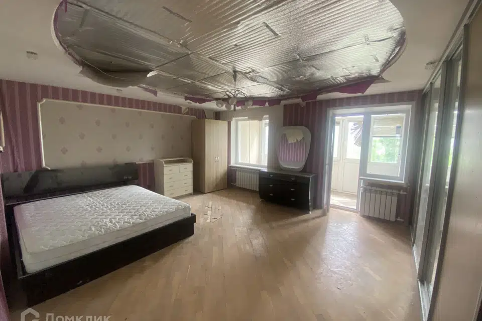 Продаётся 4-комнатная квартира, 117.4 м²